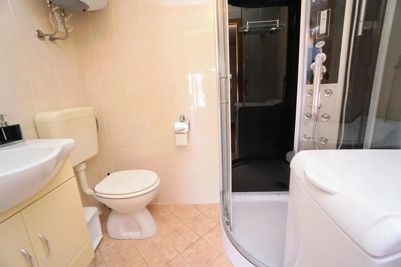Casa de hóspedes Apartments Kristijana Crveni Vrh